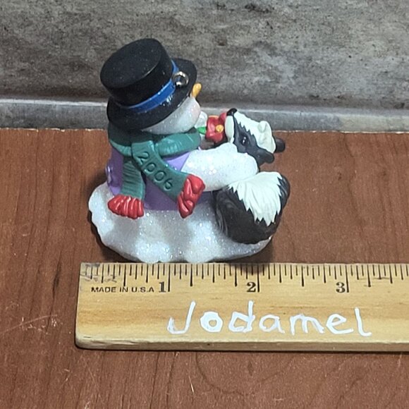 Hallmark Snow Buddies 2006 Snowman Skunk Christmas Ornament - Picture 10 of 12